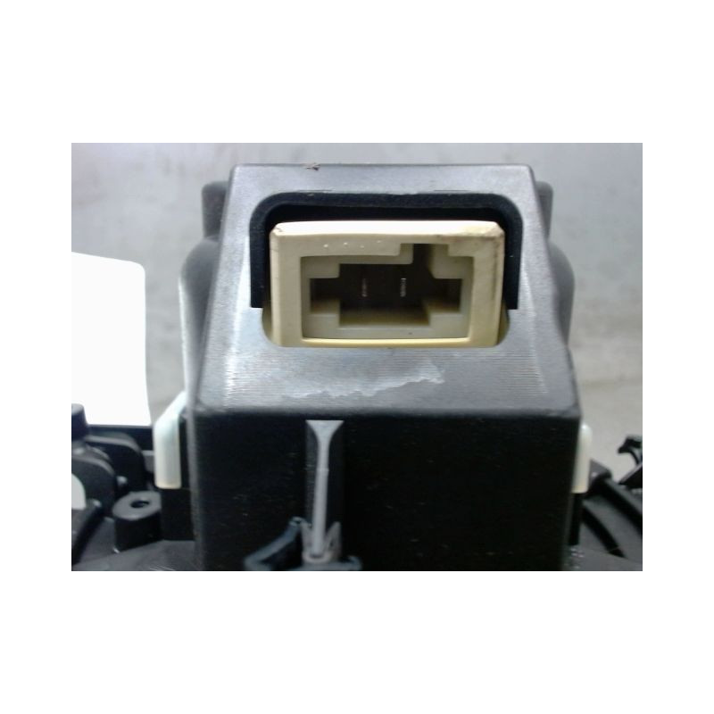MOTEUR VENTILATEUR CHAUFFAGE CITROEN C4