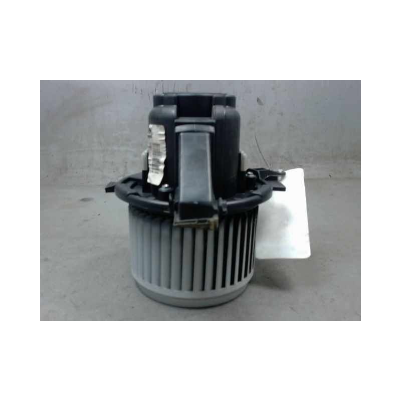MOTEUR VENTILATEUR CHAUFFAGE CITROEN C4