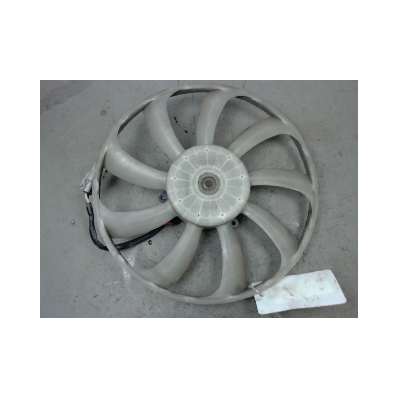 MOTEUR VENTILATEUR RADIATEUR TOYOTA VERSO