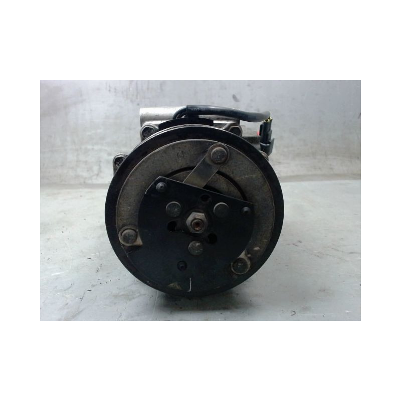 COMPRESSEUR AIR CONDITIONNE FORD FIESTA 2008-