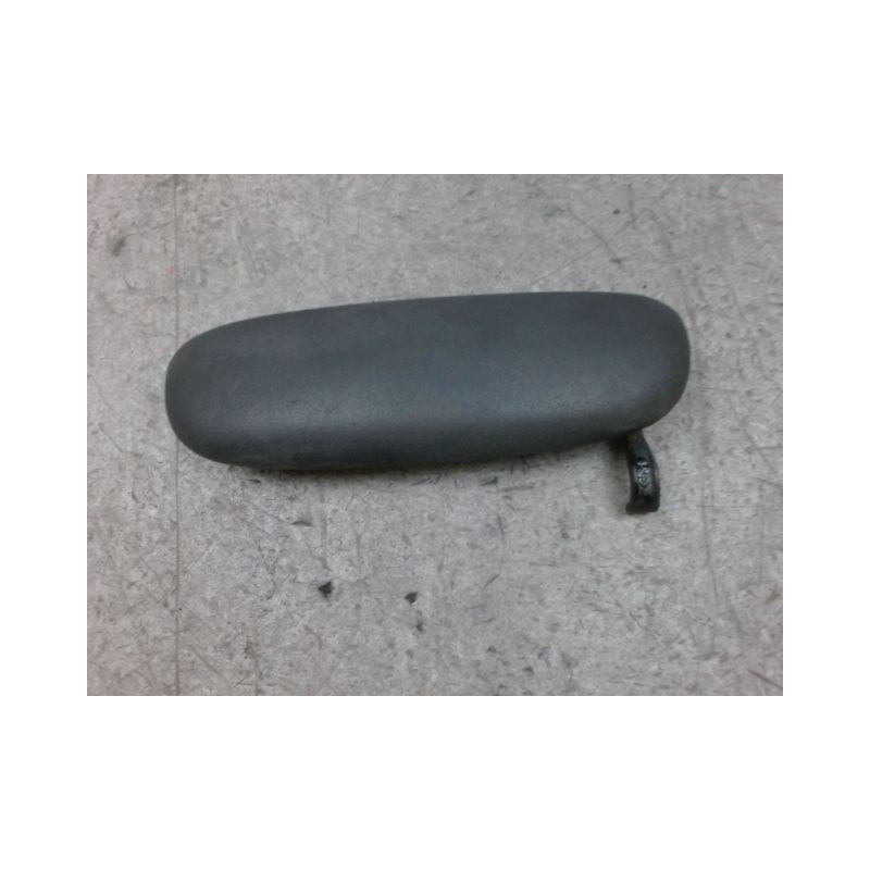 POIGNEE EXTERIEURE PORTE ARRIERE GAUCHE FORD FIESTA 99-2002