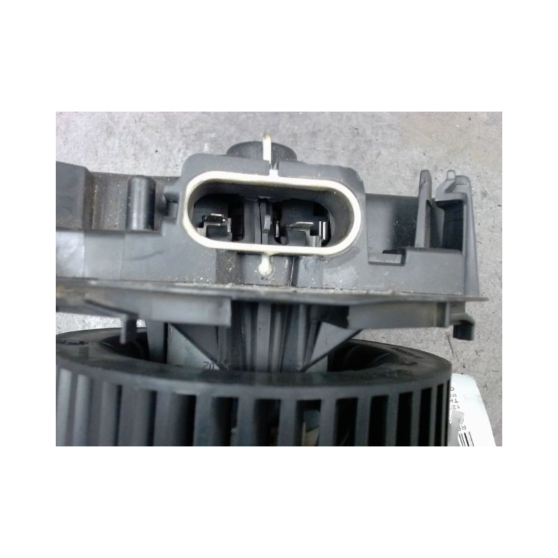 MOTEUR VENTILATEUR CHAUFFAGE RENAULT CLIO III 2009-