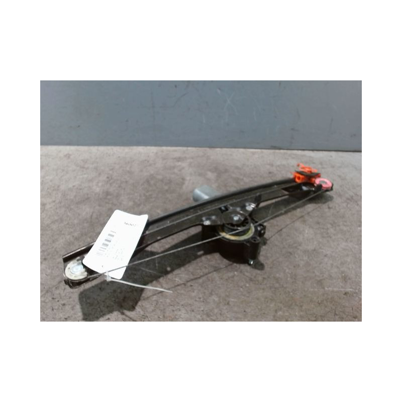 MECANISME+MOTEUR LEVE-GLACE AVANT GAUCHE FIAT PUNTO 2003-