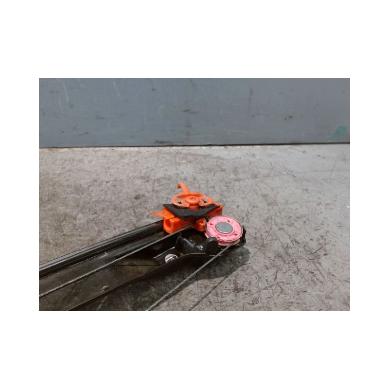 MECANISME+MOTEUR LEVE-GLACE AVANT GAUCHE FIAT PUNTO 2003-