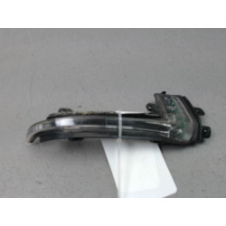 REPETITEUR RETROVISEUR DROIT