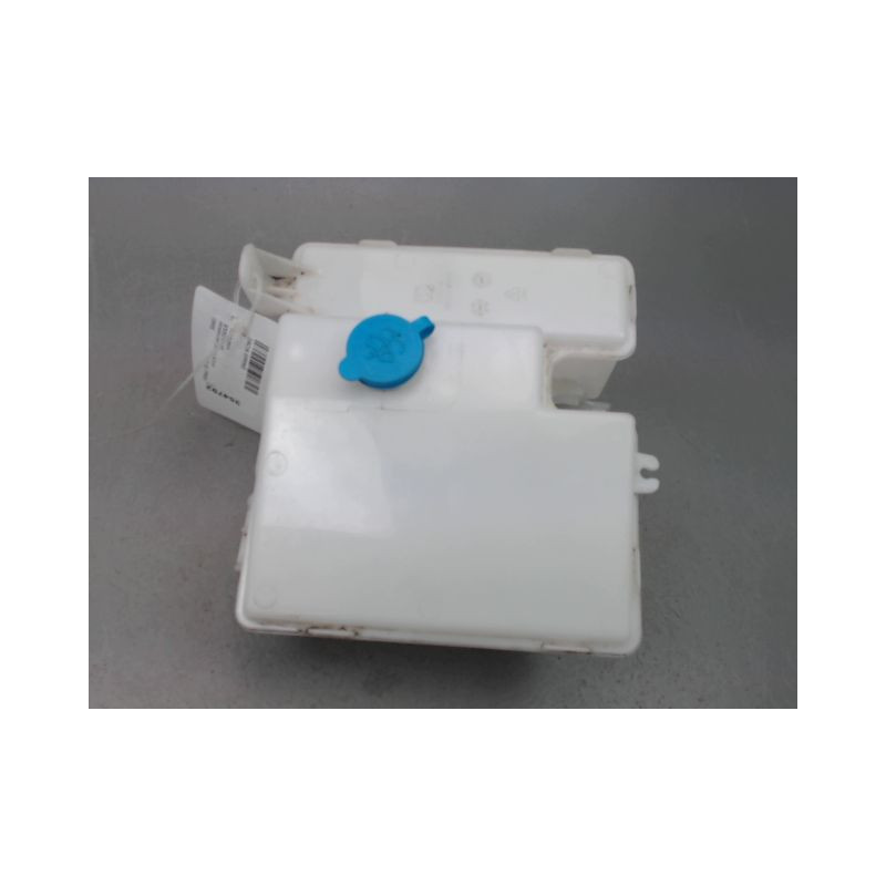 RESERVOIR LAVE-GLACE AVANT DACIA SPRING