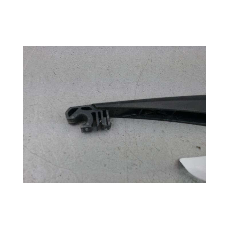 BRAS ESSUIE-GLACE ARRIERE TOYOTA RAV4 2003-