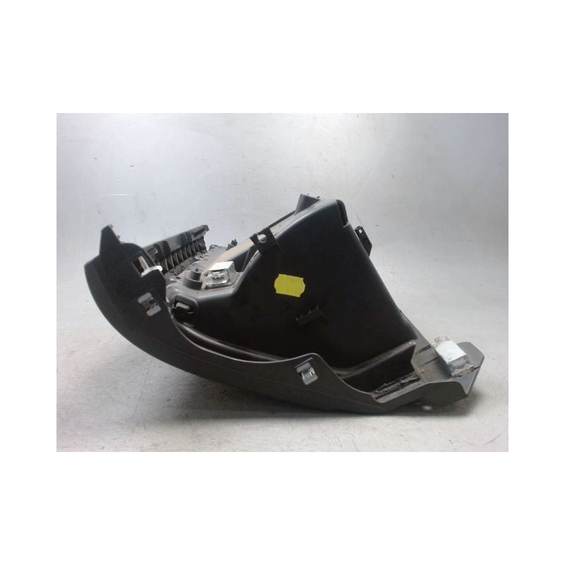 BOITE A GANTS VOLKSWAGEN GOLF V 2003-2009