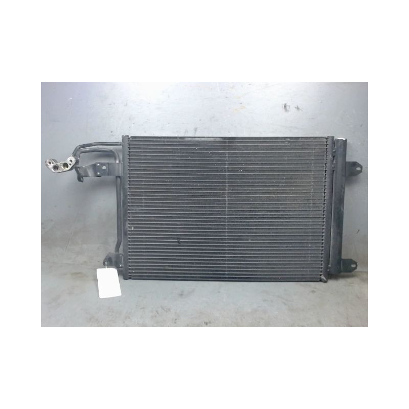 CONDENSEUR CLIMATISATION VOLKSWAGEN GOLF V 2003-2009