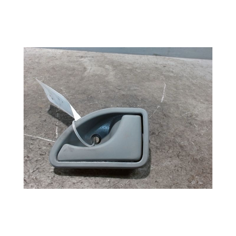 POIGNEE INTERIEURE PORTE AVANT DROIT RENAULT TWINGO PH.3 2000-2007