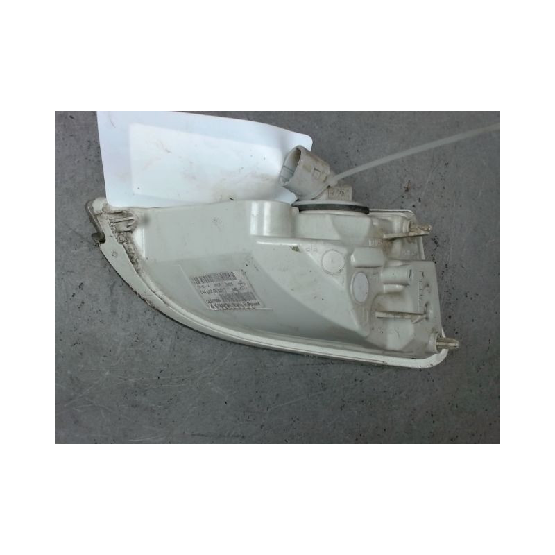 CLIGNOTANT GAUCHE RENAULT TWINGO