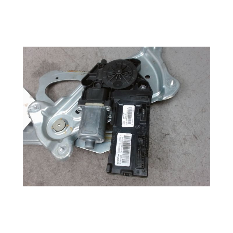 MECANISME+MOTEUR LEVE-GLACE AVANT GAUCHE RENAULT SCENIC