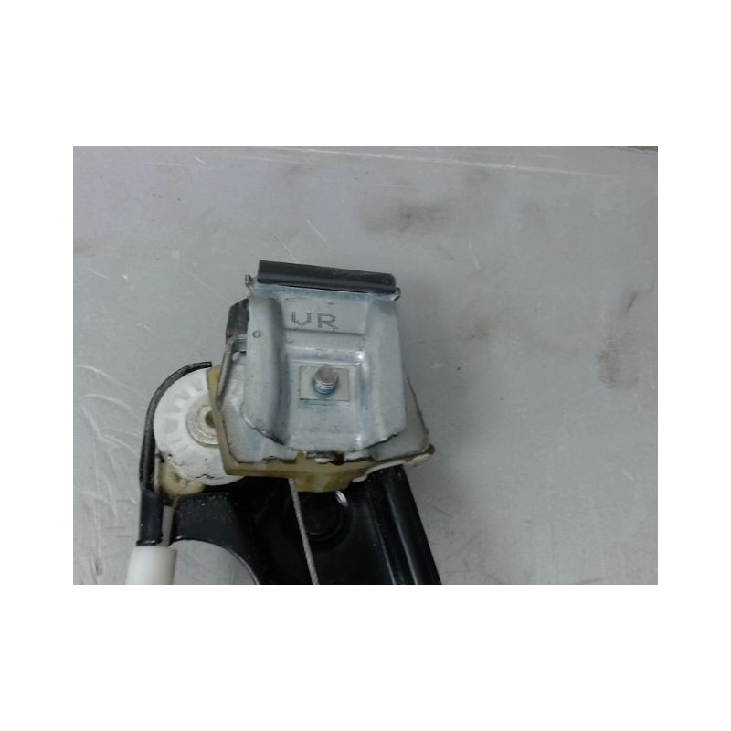 MECANISME+MOTEUR LEVE-GLACE AVANT DROIT VOLKSWAGEN POLO 2009-