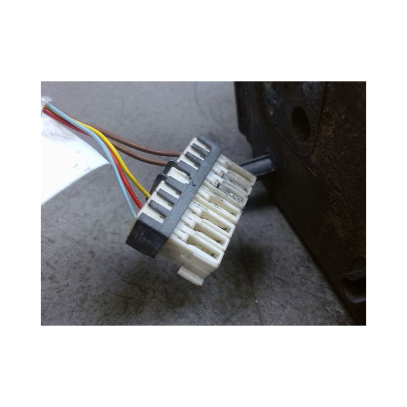 RETROVISEUR EXTERIEUR ELECTRIQUE GAUCHE PEUGEOT 406 BREAK 99-04