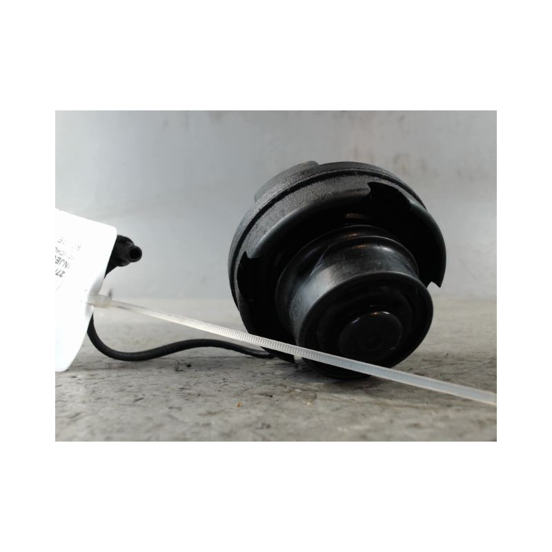 BOUCHON RESERVOIR A CARBURANT SEAT IBIZA 2008-