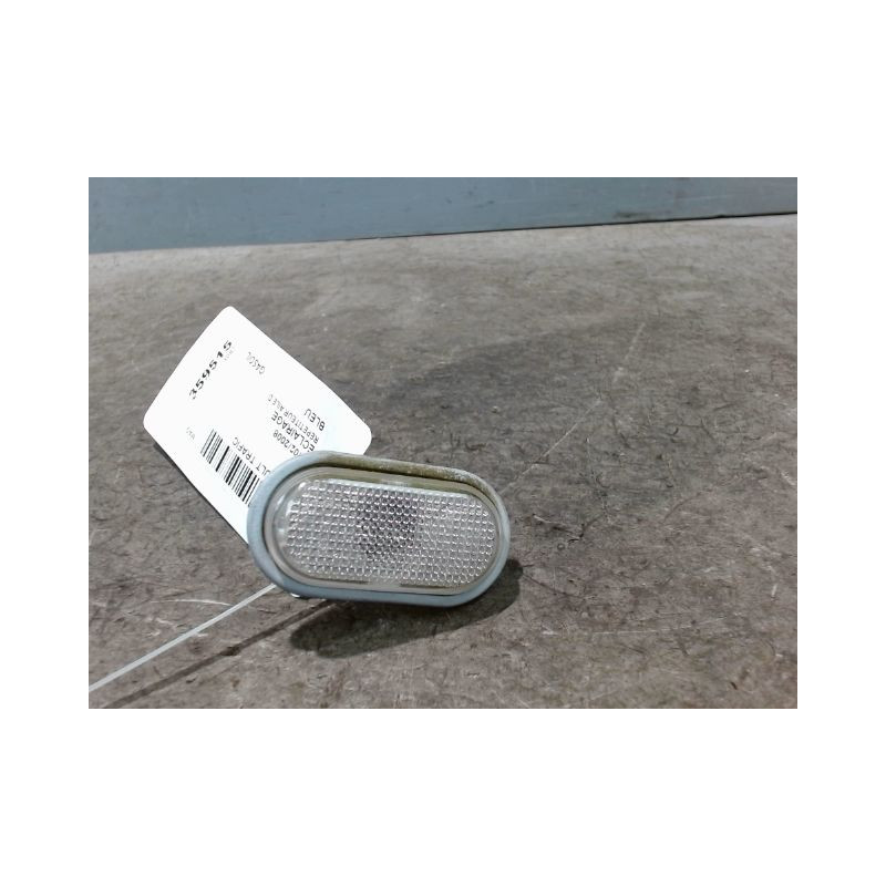 REPETITEUR AILE DROIT RENAULT TRAFIC