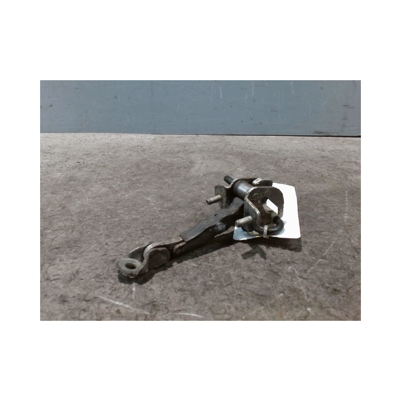 TIRANT PORTE AVANT GAUCHE FIAT PUNTO 2003-
