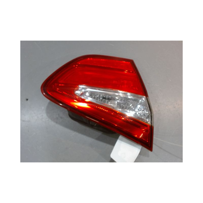 FEU ARRIERE INTERIEUR GAUCHE KIA RIO