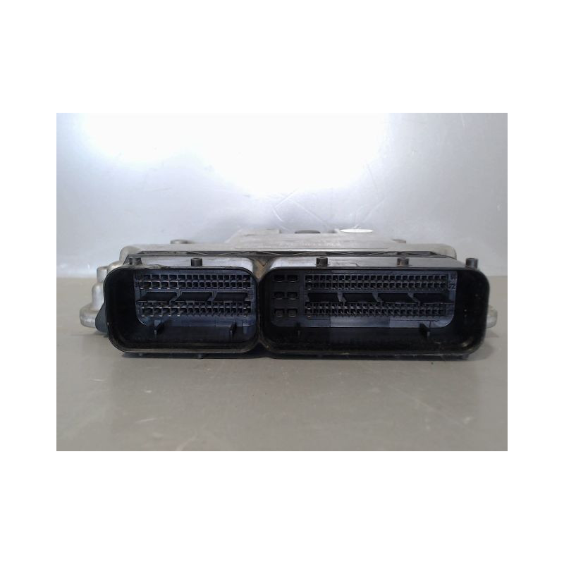 CALCULATEUR MOTEUR SEAT IBIZA