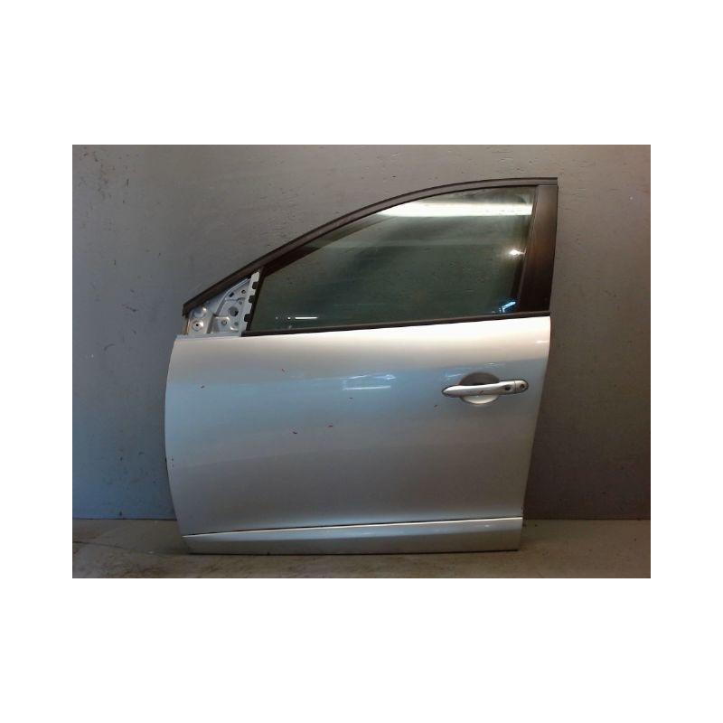 PORTE AVANT GAUCHE RENAULT MEGANE III