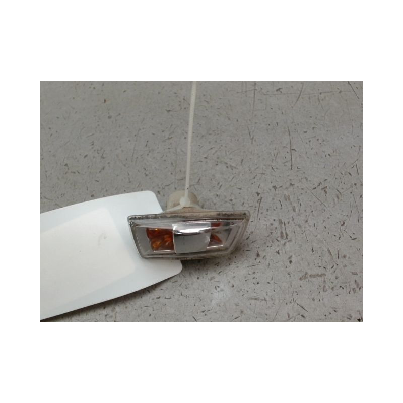 REPETITEUR AILE GAUCHE OPEL CORSA IV Phase 1 (D) 2006-2010