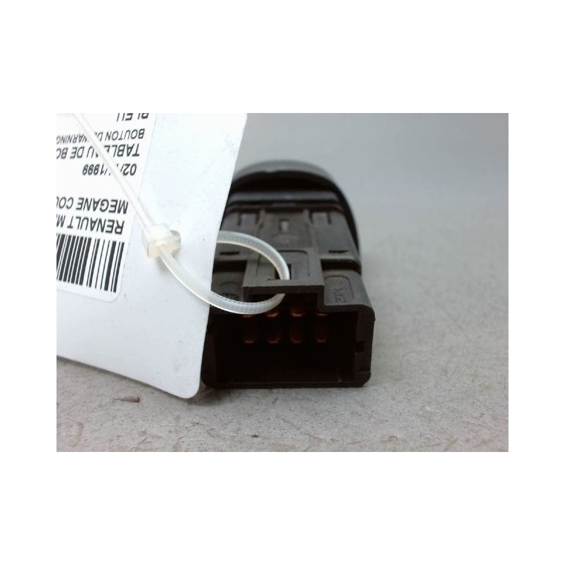 BOUTON DE WARNING RENAULT MEGANE COUPE 2P I Phase 2 1999-2002