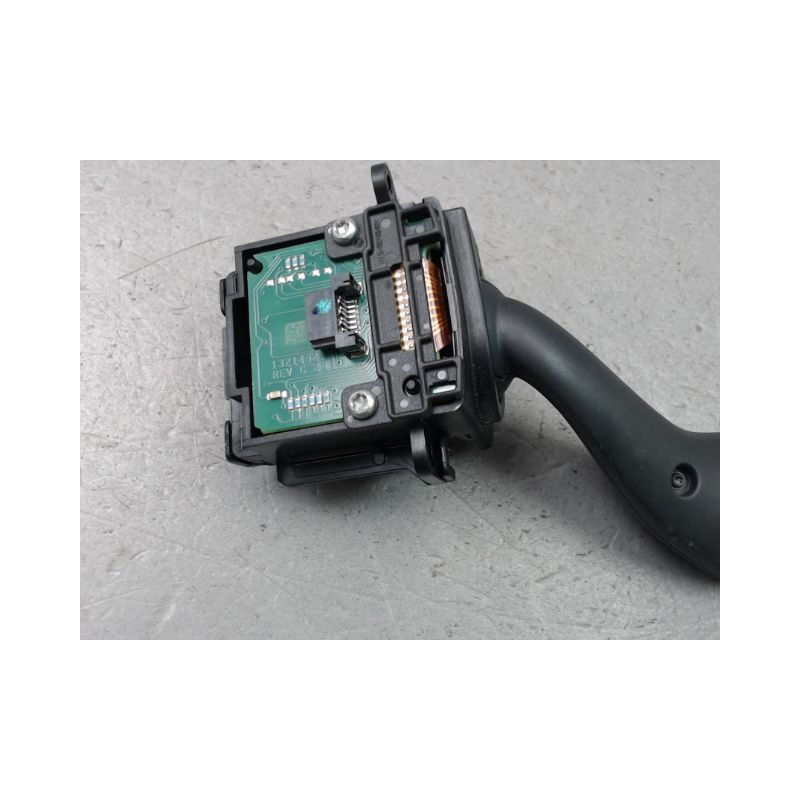 COMMANDE ESSUIE GLACE FORD MONDEO 2007-