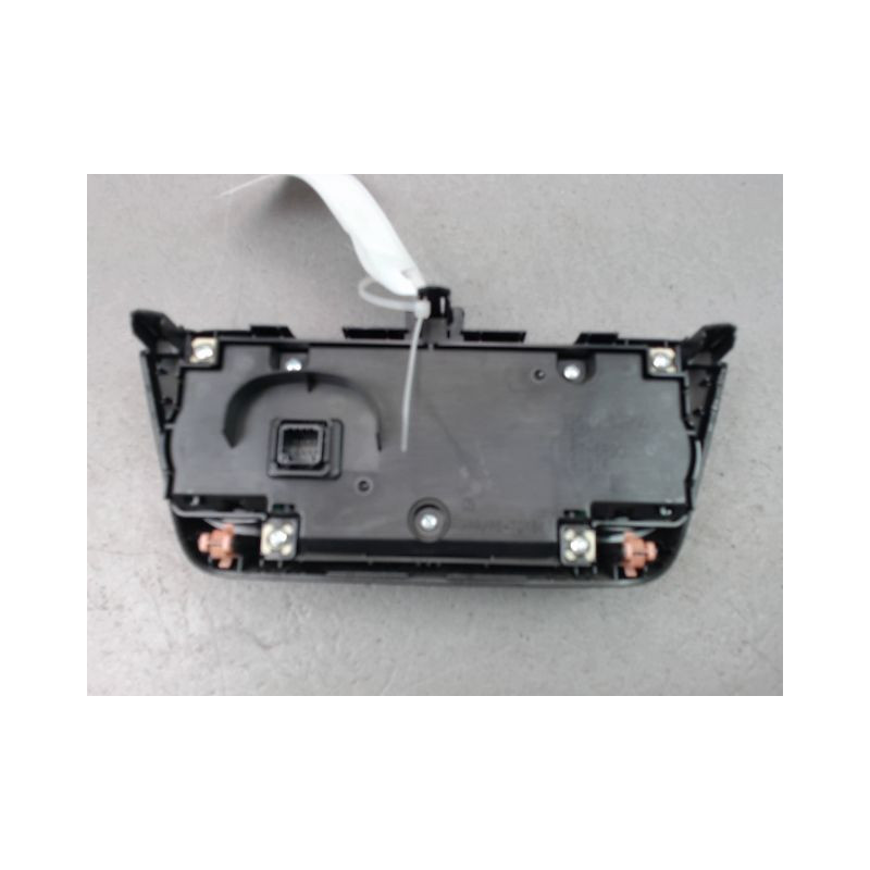 COMMANDE DE CHAUFFAGE SUZUKI SWIFT