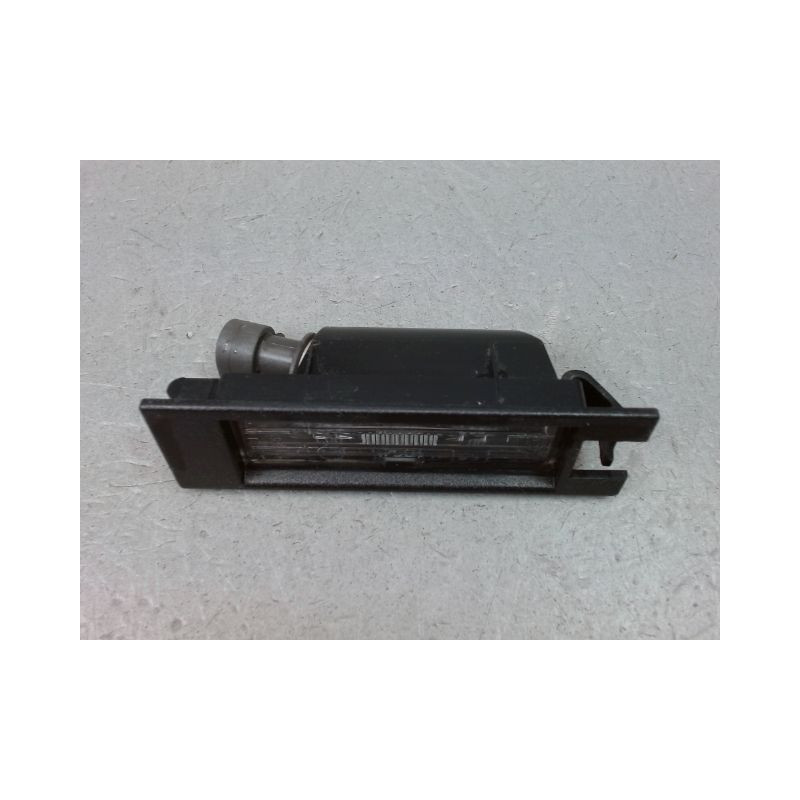 ECLAIREUR PLAQUE DE POLICE DROIT OPEL INSIGNIA Phase 1 2009-2013