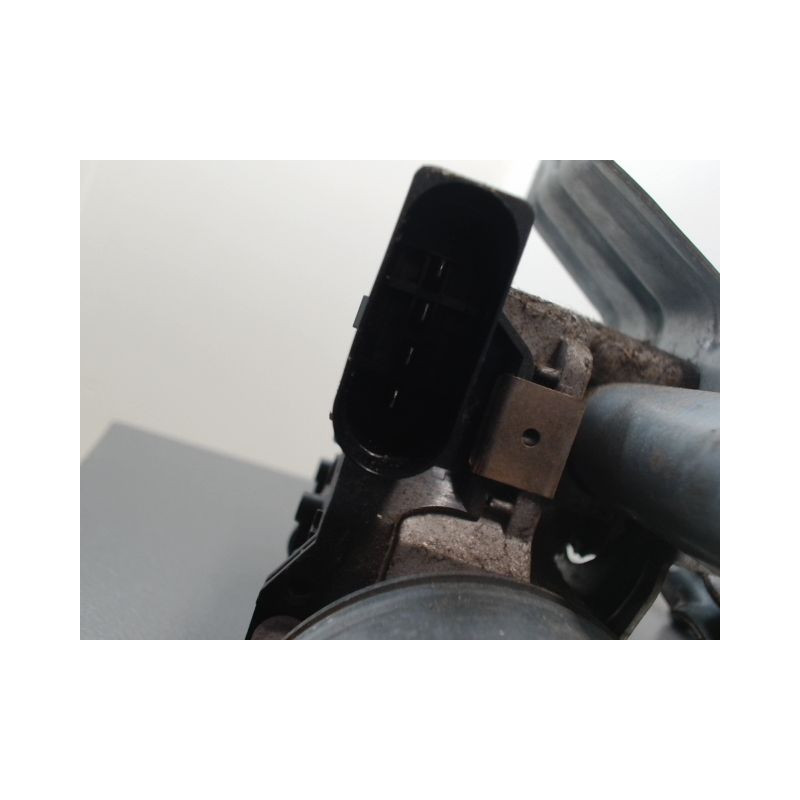 MECANISME ESSUIE-GLACE AVANT AUDI A3 -2000