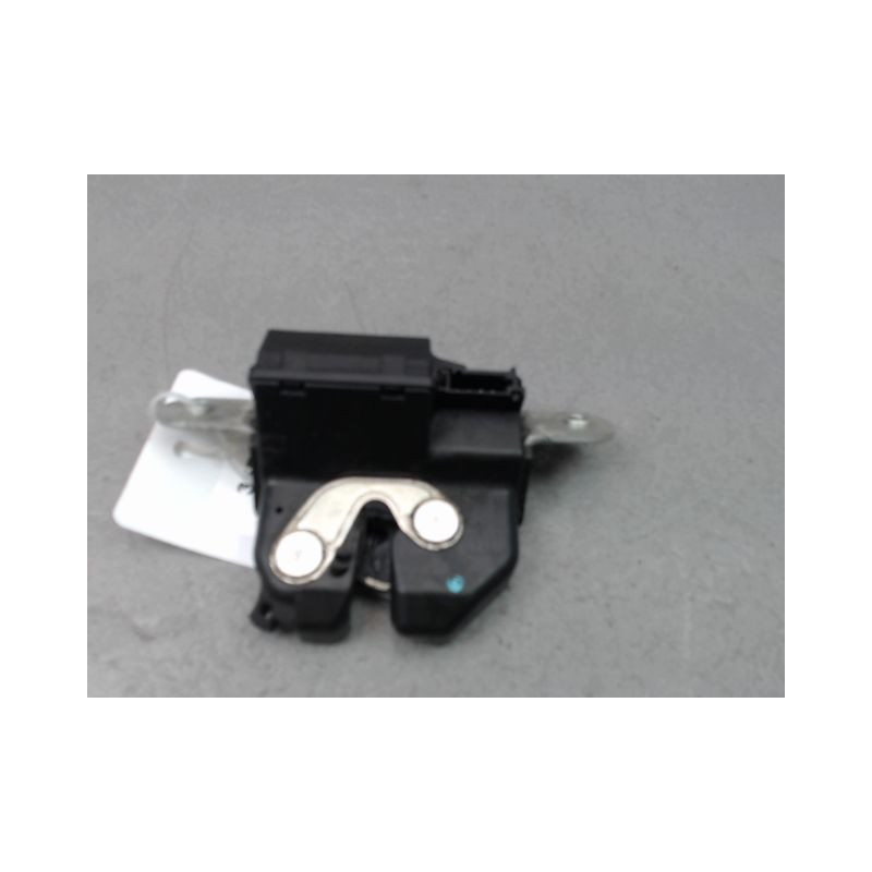 SERRURE HAYON  OPEL CORSA IV Phase 2 (D) 2011-2015
