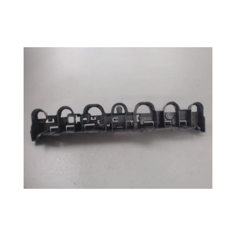 SUPPORT CENTRAL PARE-CHOC ARRIERE  RENAULT CLIO