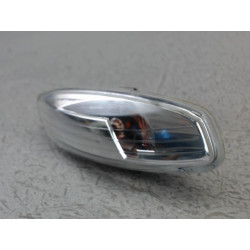 REPETITEUR RETROVISEUR DROIT