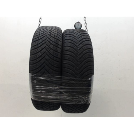 Paire de pneus KLEBER QUADRAXER 2 165 60 15 77 H