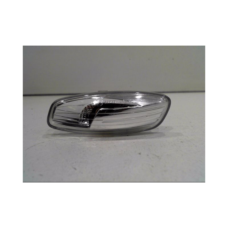REPETITEUR AILE DROIT CITROEN C4