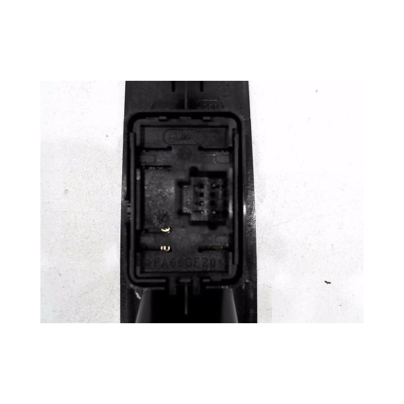 COMMANDE LEVE-GLACE PORTE ARG RENAULT MEGANE