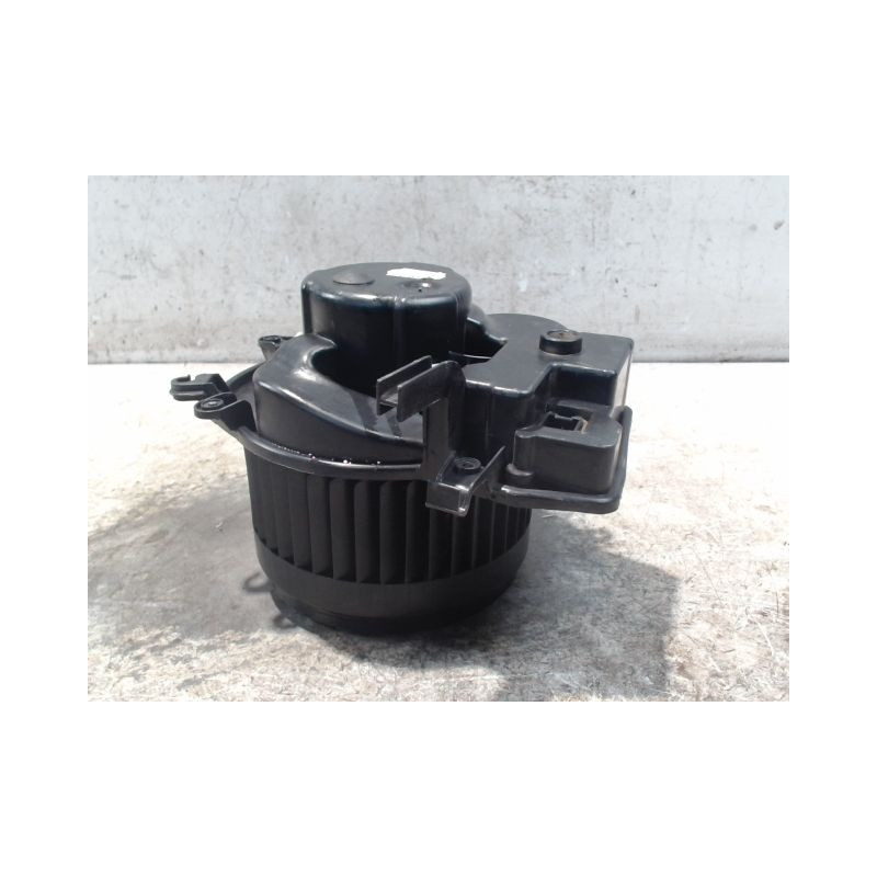 MOTEUR VENTILATEUR CHAUFFAGE MERCEDES CLASSE C COUPE SPORT 2004-