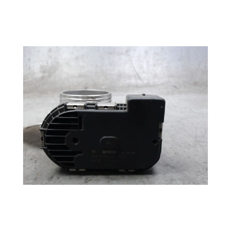 BOITIER PAPILLON PEUGEOT 206 CC 2000-2007