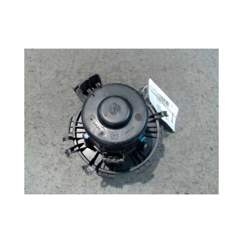 MOTEUR VENTILATEUR CHAUFFAGE RENAULT MASTER
