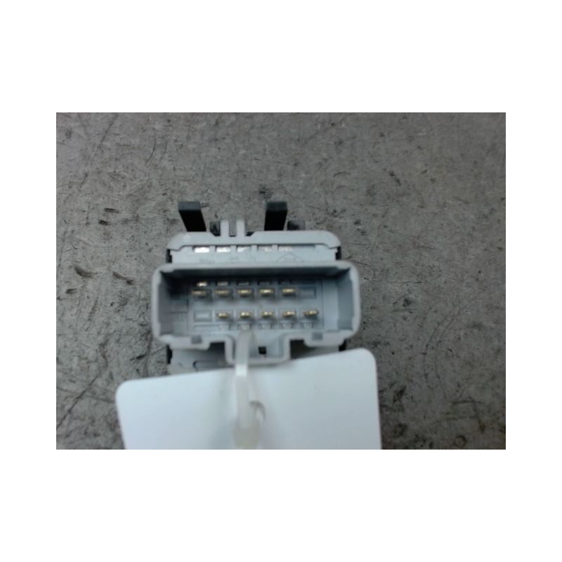 COMMANDE LEVE-GLACE PORTE AVG RENAULT MODUS LONGUE 2008-