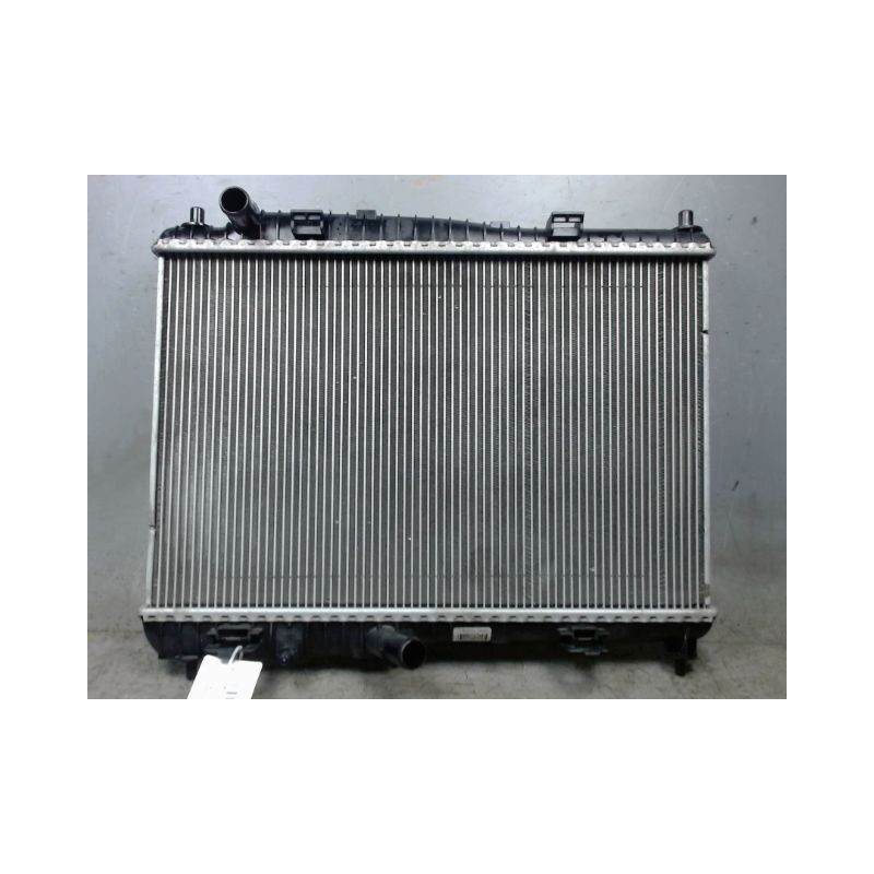 RADIATEUR FORD FIESTA