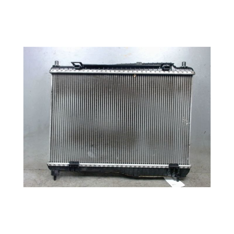 RADIATEUR FORD FIESTA