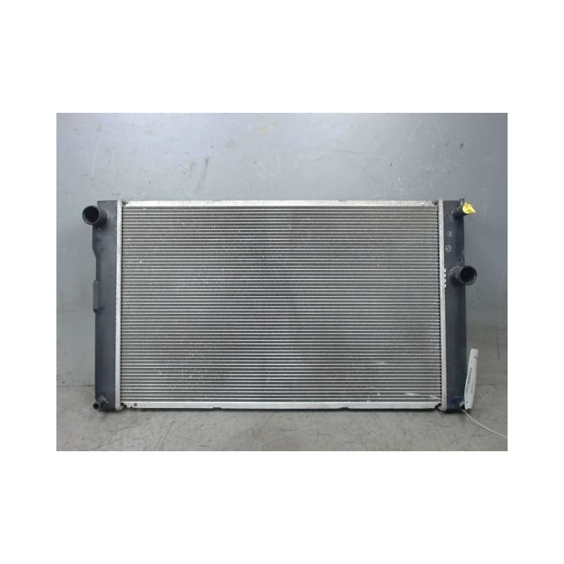 RADIATEUR LEXUS CT200H