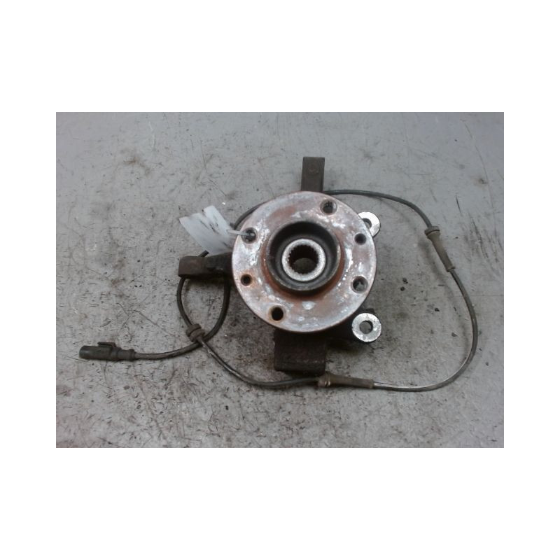 PIVOT AVANT DROIT NISSAN MICRA