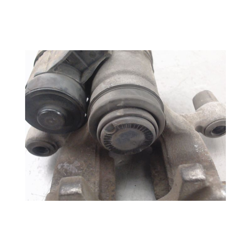 ETRIER DE FREIN ARRIERE GAUCHE VOLKSWAGEN GOLF