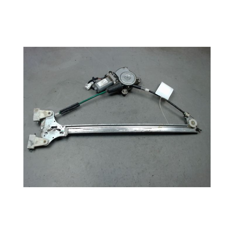 MECANISME+MOTEUR LEVE-GLACE AVANT DROIT OPEL AGILA