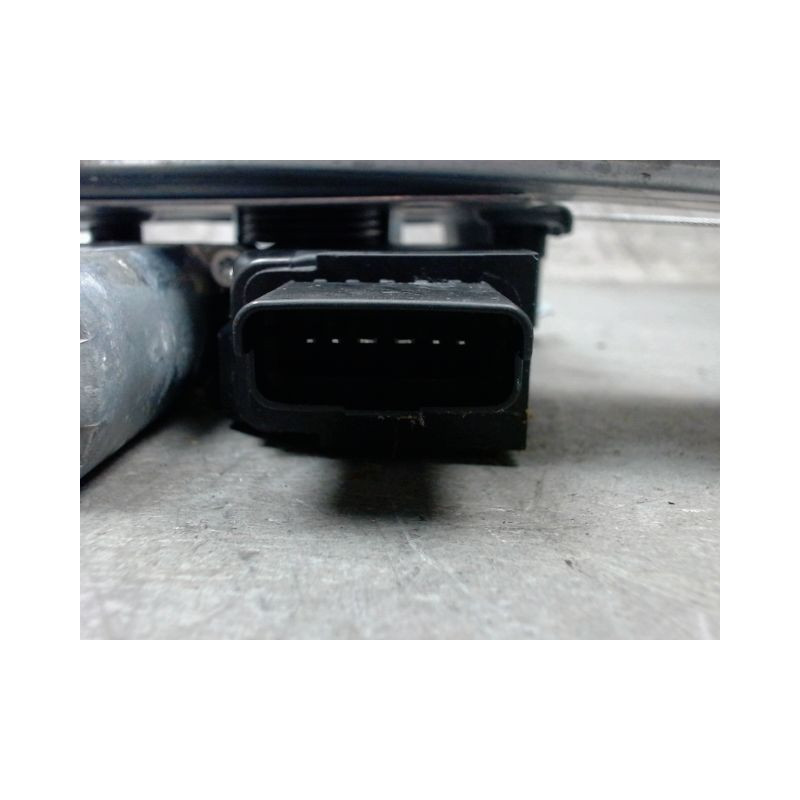 MECANISME+MOTEUR LEVE-GLACE AVANT DROIT CITROEN C3
