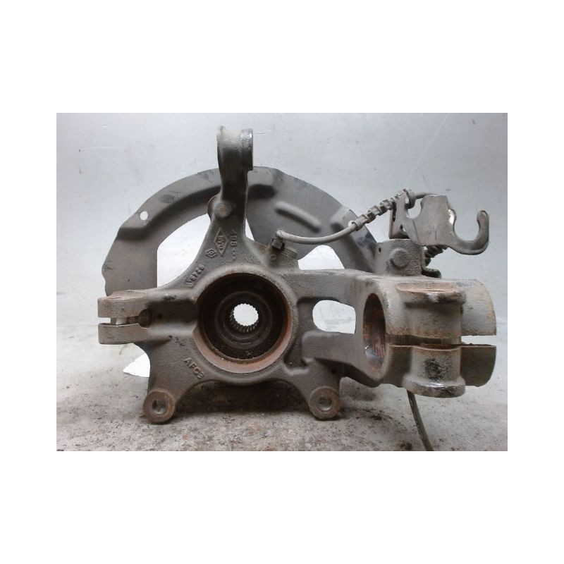 PIVOT AVANT GAUCHE RENAULT MEGANE