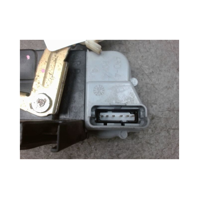 SYSTEME CONDAMNATION ARRIERE DROIT CITROEN XSARA PICASSO