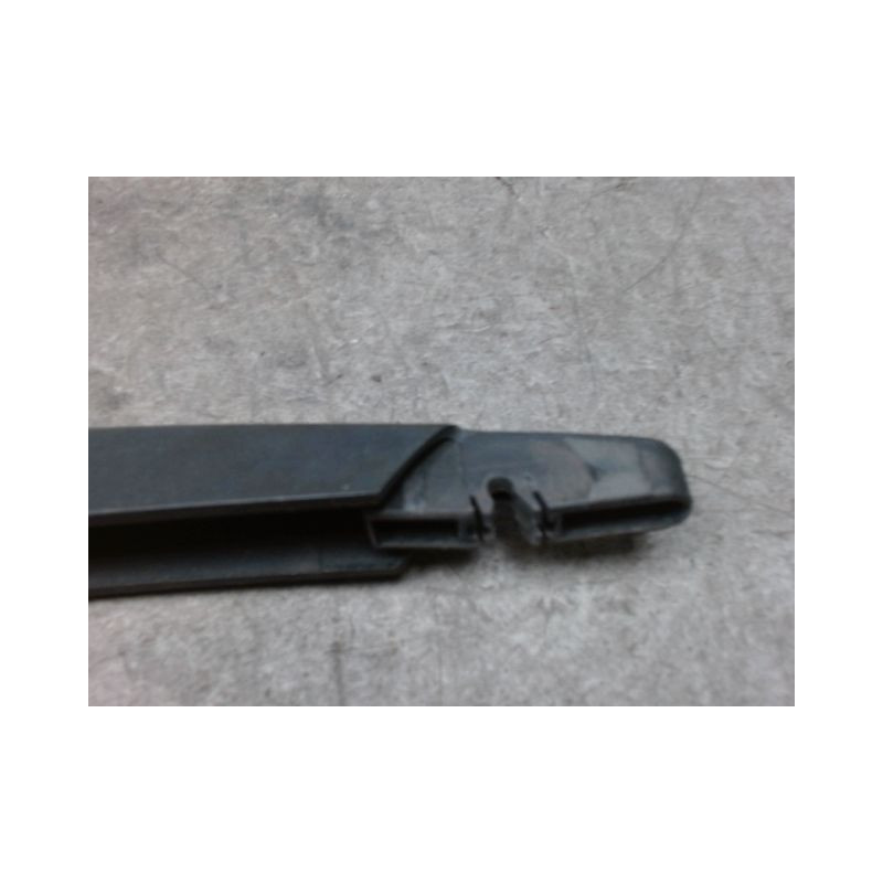 BRAS ESSUIE-GLACE ARRIERE RENAULT CLIO II PH.2 01-06